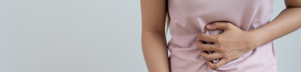 Kind mit Bauchschmerzen.